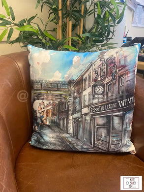 Stockport Underbank And Winters Cushion